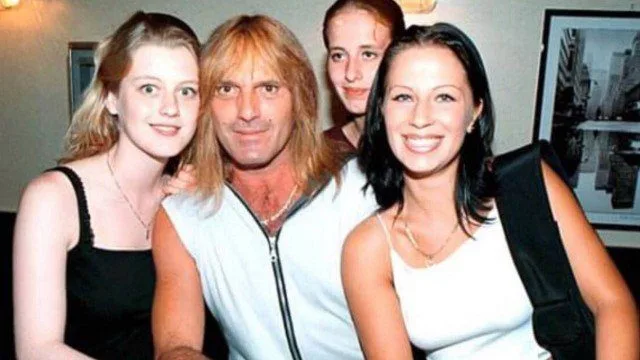 Homem que dizia ter levado 6 mil mulheres para cama morre fazendo sexo com turista