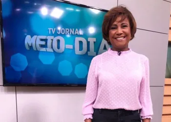 Apresentadora do SBT sofre AVC em academia!!