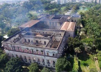 Dinheiro usado para lavar carros de deputados bancaria Museu Nacional