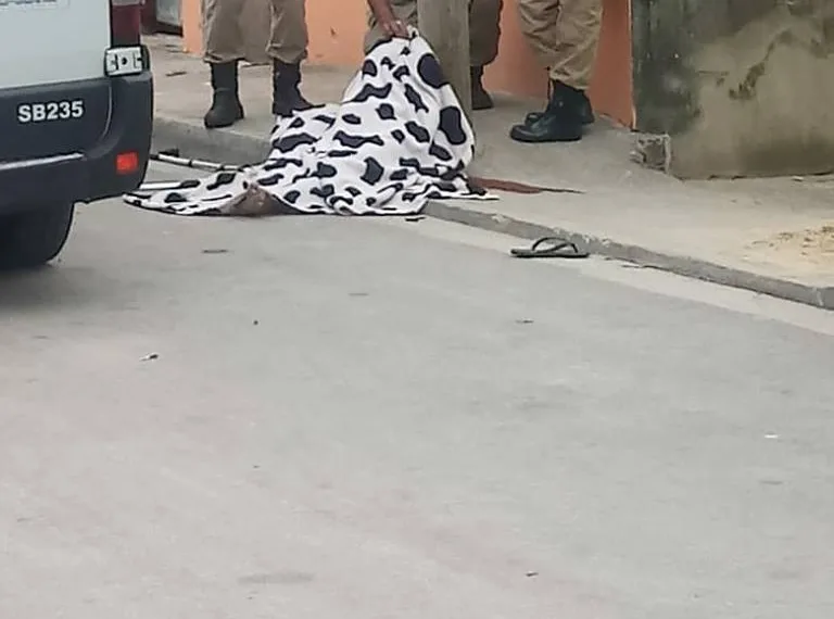 MULHER É ASSASSINADA EM INHOAIBA!!!