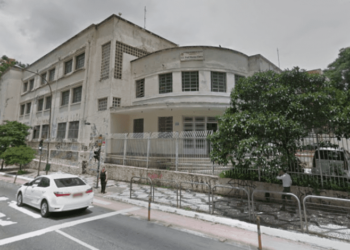 Professor é afastado de colégio  por suspeita de assediar aluna de 11 anos