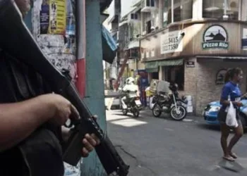 Rio teve feriado prolongado violento