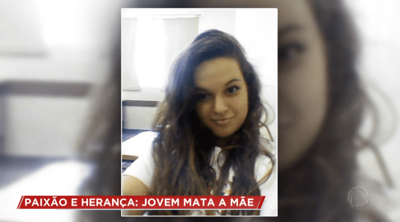 Filha mata mãe no RJ por herança