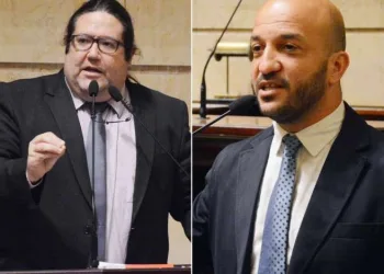 Discussão sobre Bolsonaro: vereadores quase saem no tapa no Rio