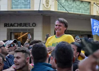 Facada contra Bolsonaro não trouxe nem tirou votos, diz presidente do Ibope