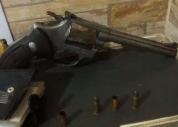 Adolescentes matam PM e jogam corpo no Rio Paraíba em Aparecida