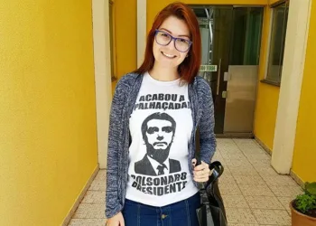 Deputada antipetista  mora em prédio do Minha Casa, Minha Vida
