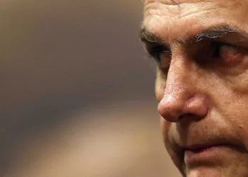 Bolsonaro sobre debate eleitoral: ‘Quem conversa com poste é bêbado’