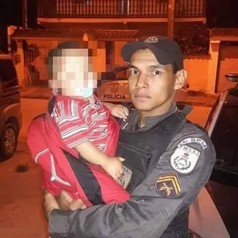 CRIANÇA FOI ESQUECIDA DENTRO DE CARRO NO RJ!