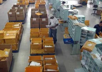 Correios suspendem taxa extra cobrada no Rio por causa de roubos