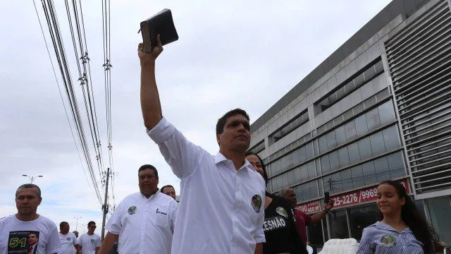 Daciolo diz que aguardará resultado orando no monte