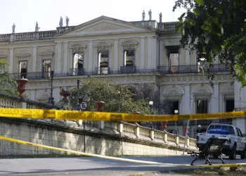 Emendas não serão suficientes para resolver reconstrução do Museu Nacional