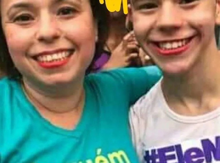 MEU FILHO É GAY E ME ORGULHO DISSO!!!