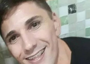 URGENTE!! Jovem desaparece Zona Oeste após marcar encontro em app de relacionamento gay