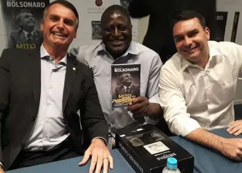 Deputado federal mais votado no Rio, Hélio Negão desafia quem vê racismo no padrinho Bolsonaro