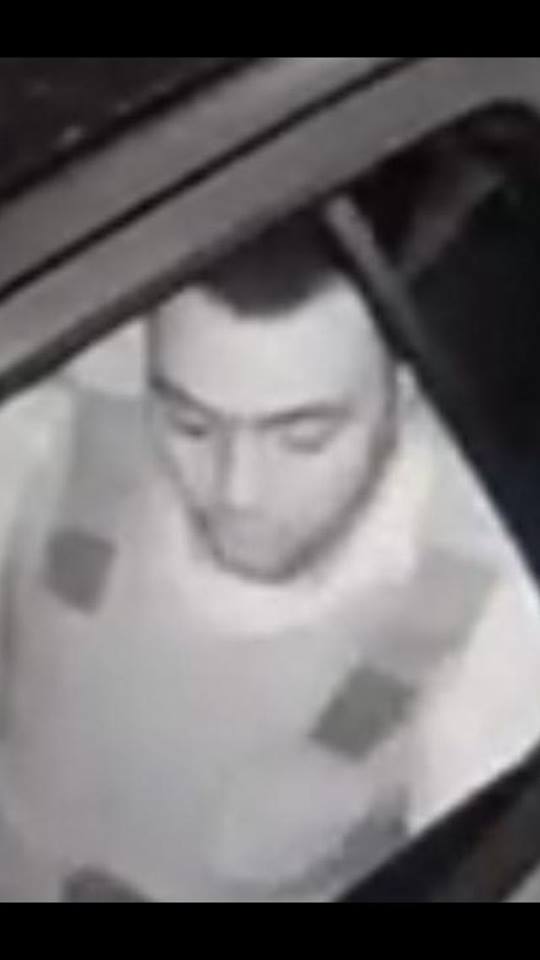 BANDIDO É PRESO APÓS METRALHAR CARRO DE POLICIAL NO RJ!!