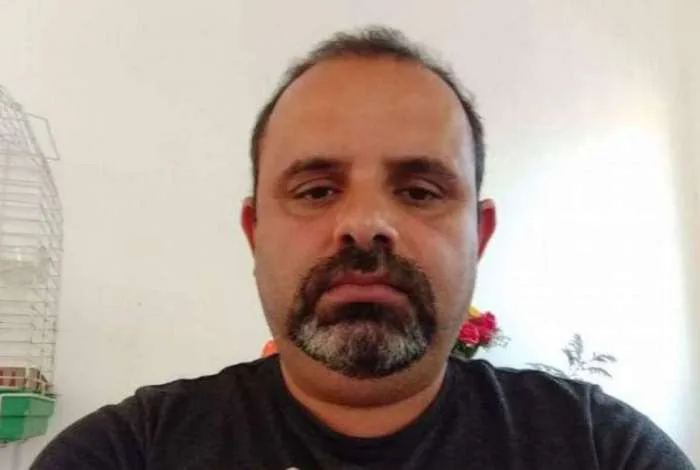 Subtenente da Marinha é morto em assalto após deixar filha na escola no RJ