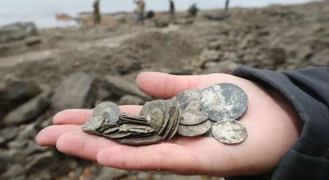 Tesouro do século XVIII é encontrado na Hungria graças a seca do Danúbio