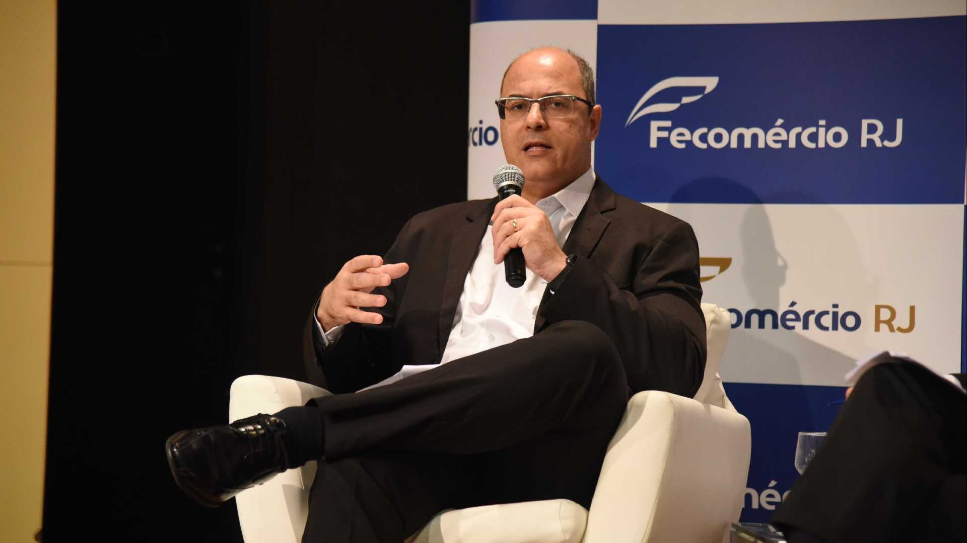 Witzel pede desculpas à família de Marielle por quebra de placa
