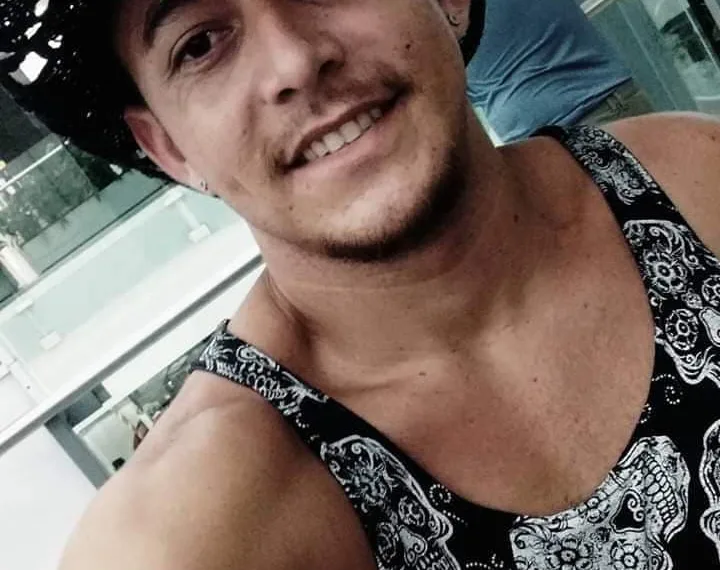 DESCANSE EM PAZ ANDERSON OLIVEIRA….VITIMA MORREU HOJE EM ACIDENTE NA ZONA OESTE!!