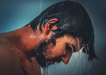 Banho quente alivia depressão, mostra estudo alemão