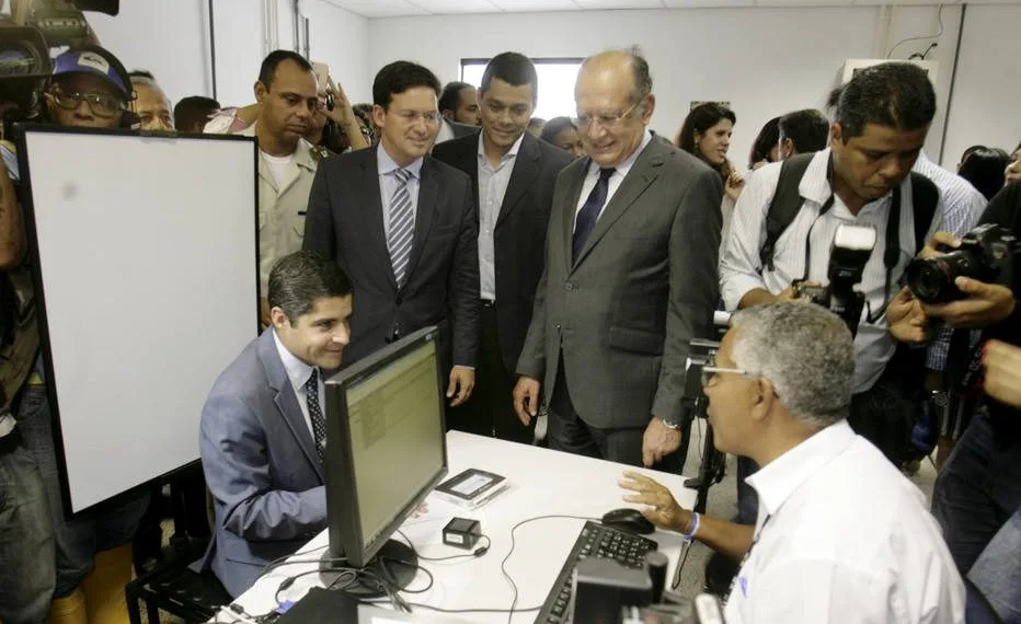 Biometria detecta 25 mil títulos de eleitor duplicados