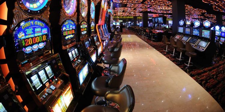 Equipe de Bolsonaro discute legalização de cassinos no Brasil!! Você é contra ou a favor?