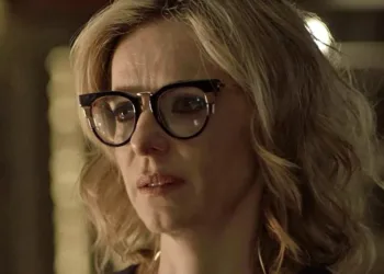 Confusão: atriz diz que rompeu com a Globo, mas continua em novela