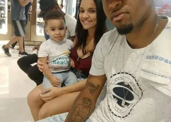 MÃE SALVA FILHO E MORRE EM INCÊNDIO A CASA NA ZONA OESTE!!