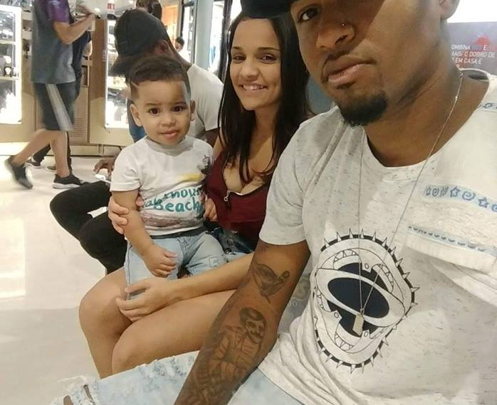 MÃE SALVA FILHO E MORRE EM INCÊNDIO A CASA NA ZONA OESTE!!