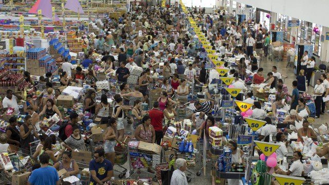 Aniversário  Guanabara oferece até 60% de descontos em produtos em Campo Grande!!