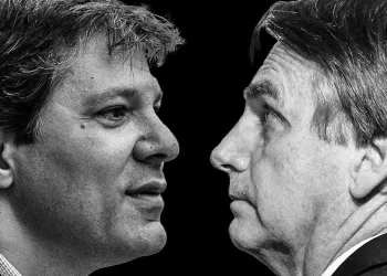 Na TV, Bolsonaro se emociona com a filha; Haddad pede união pelo país