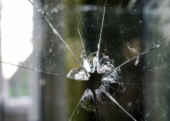 Bala perdida atinge UTI neonatal no Rio de Janeiro