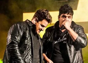 CANTORES MORREM EM ACIDENTE DE CARRO!! LUTO NA MUSICA….