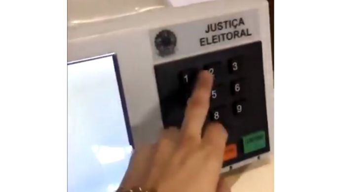 TSE divulga vídeo para mostrar que são falsas imagens de ‘fraude’ em urnas