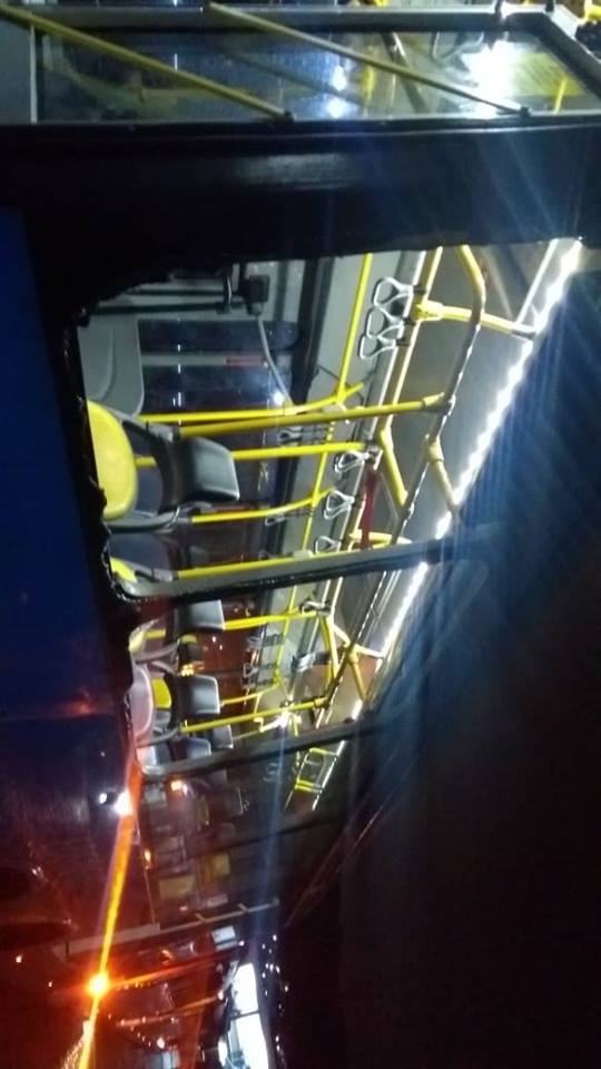 PÂNICO EM LINHA DE ÔNIBUS NA ZONA OESTE!! PASSAGEIROS FERIDOS