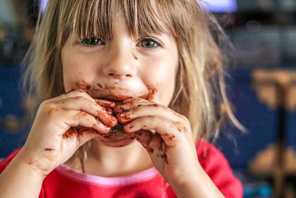 Estudo comprova que o segundo filho é o mais arteiro de todos