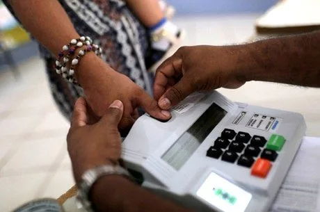 Eleitores não podem ser presos a partir desta terça-feira!! Concorda com essa medida?