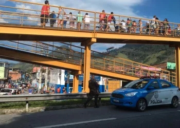 TRÊS BANDIDOS MORTOS NA COSTA VERDE DO RJ!!