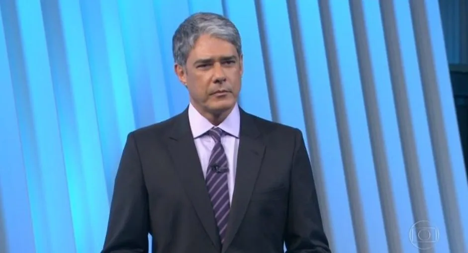 William Bonner questiona crescimento de candidato e web não perdoa…