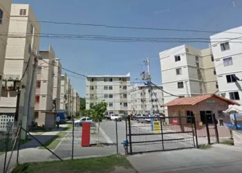 Homem esfaqueia amiga da ex e depois faz a ex-sogra e a própria filha reféns na Zona Oeste!!