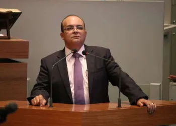 Articulações na transição começam a mostrar a cara do novo governo do DF