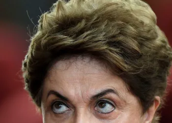 Hoje aliado de Bolsonaro, Magno Malta já foi cabo eleitoral de Dilma