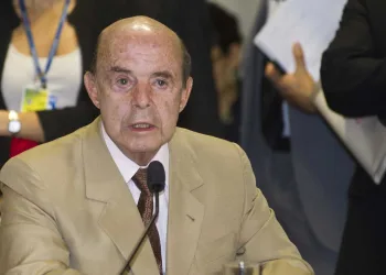 Com prisão de Pezão, Dornelles assume o governo do Rio
