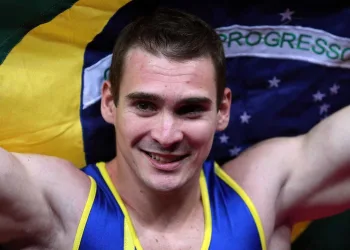 Arthur Zanetti é prata nas argolas no Mundial de ginástica de Doha