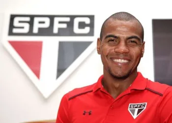 JOGADOR DO SÃO PAULO É DISPENSADO DO CLUBE POR SER VICIADO EM DROGAS…