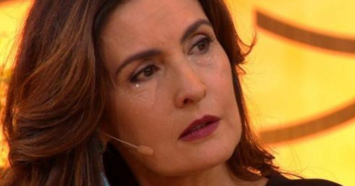 EM CRISE HISTÓRICA DE AUDIÊNCIA, GLOBO DECIDE TIRAR FÁTIMA BERNARDES DO AR