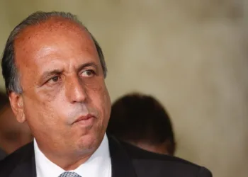 Preso, Pezão tem R$ 8,9 milhões em bens bloqueados pela Justiça