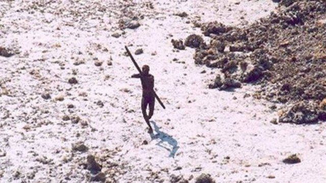 Missionário é morto a flechadas após entrar em ilha ocupada por tribo isolada