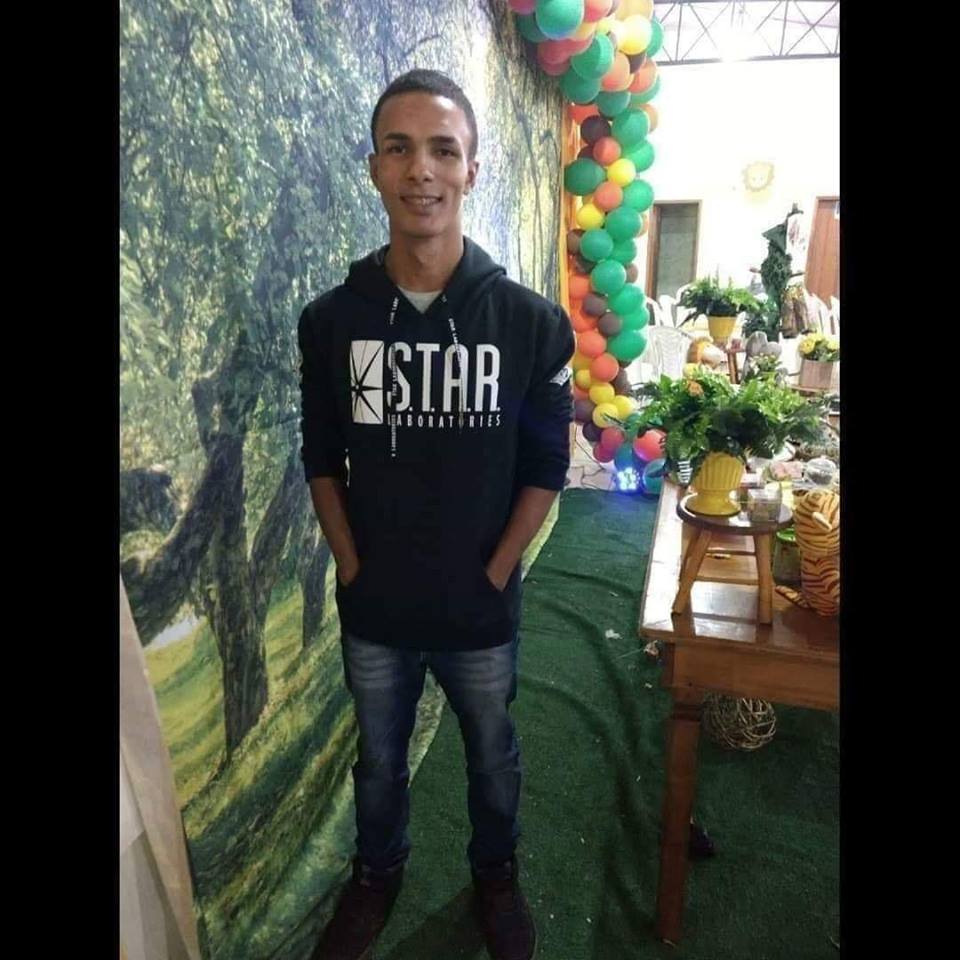 LUCAS PRECISA DE SUA AJUDA!!! URGENTE